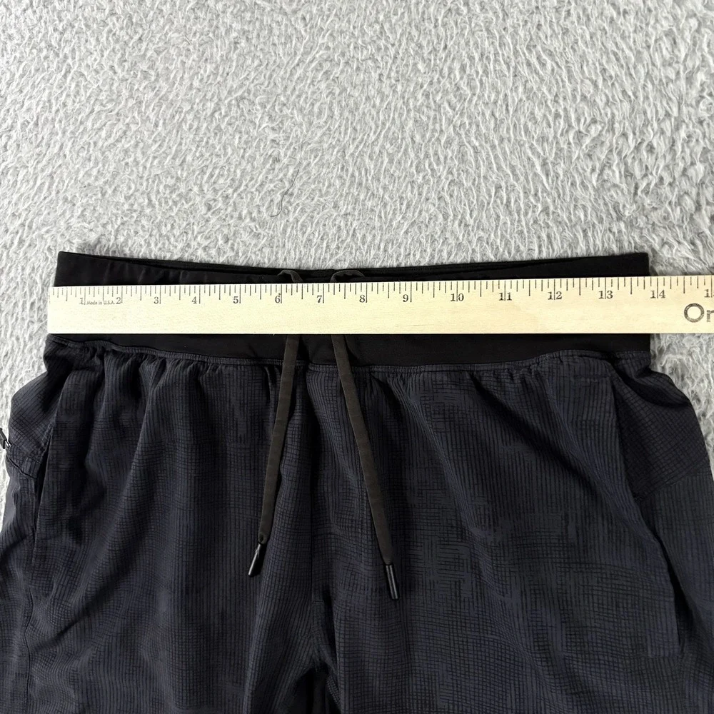 Lululemon Pace Breaker Shorts Mens Small Athletic Gym‎ Drawstring Lined Pocket